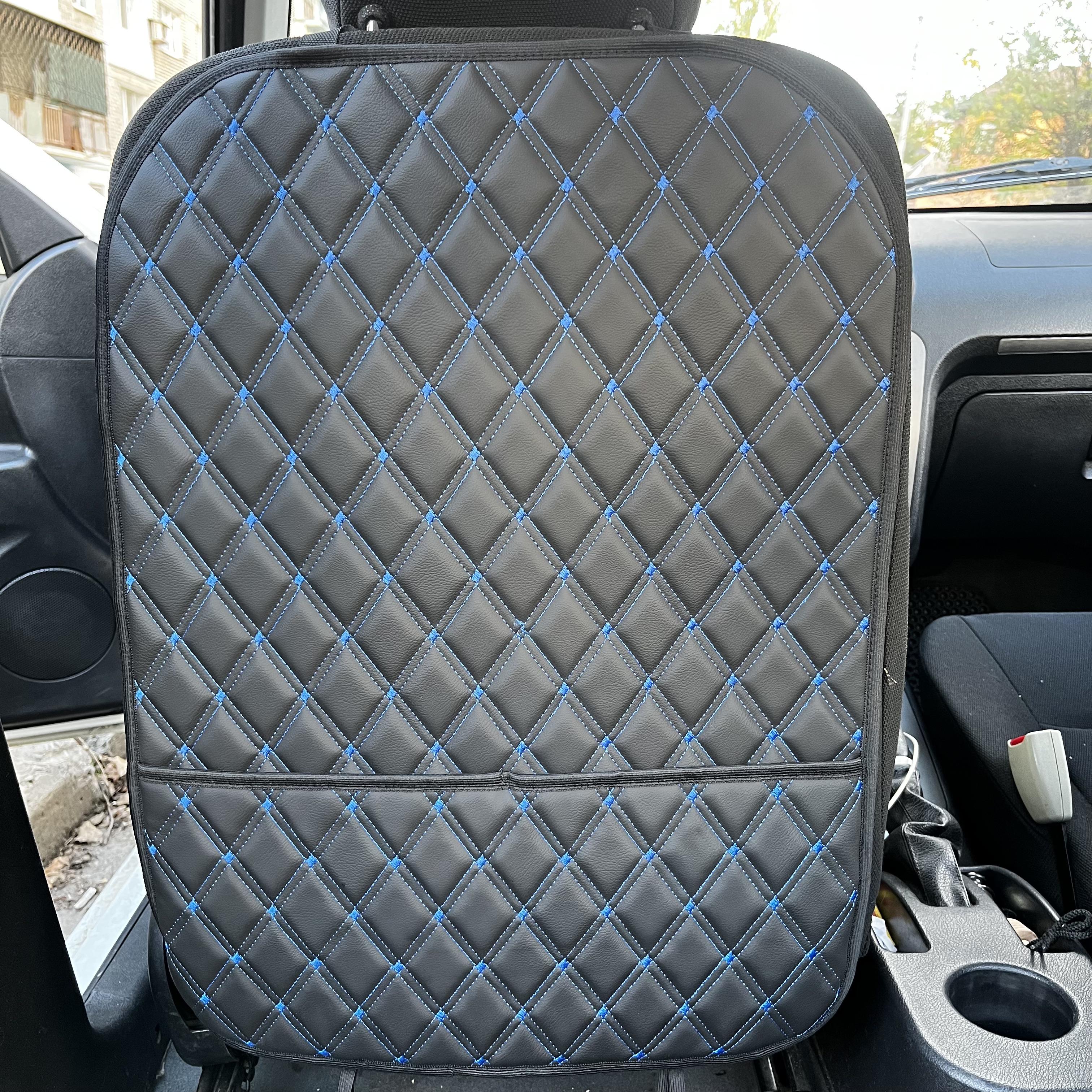 Накидка захисна на спинку переднього сидіння автомобіля з екошкіри 60x45 см з карманами Чорний з синім (29882949) - фото 1 Накидка захисна на спинку переднього сидіння автомобіля з екошкіри 60x45 см з карманами Чорний з синім (29882949) - фото 1