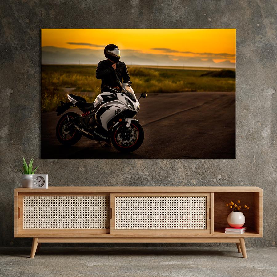 Картина Автомобиль Байкер с мотоциклом Yamaha 120x80 см (A1181-1)