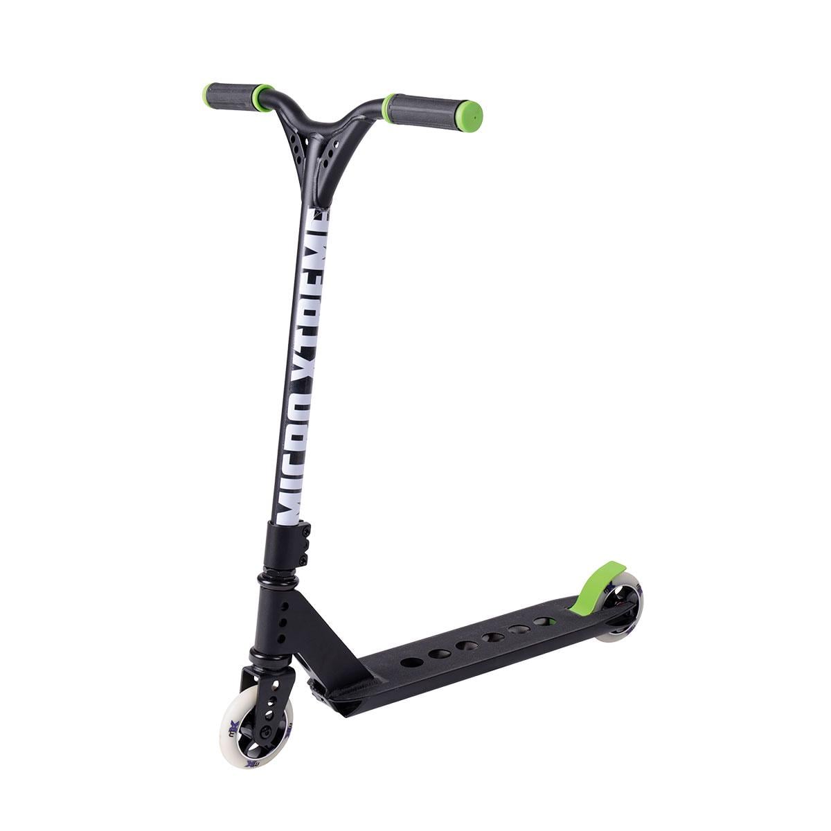 Самокат трюковый Micro Trixx&Ramp SA0104 Черный Самокат трюковый Micro Trixx&Ramp SA0104 Черный