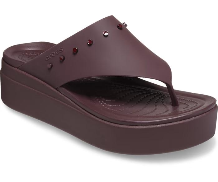 Шльопанці фліпи на танкетці Crocs Brooklyn Studded p. W10/EUR 40-41 Dark Cherry (13828462) - фото 6