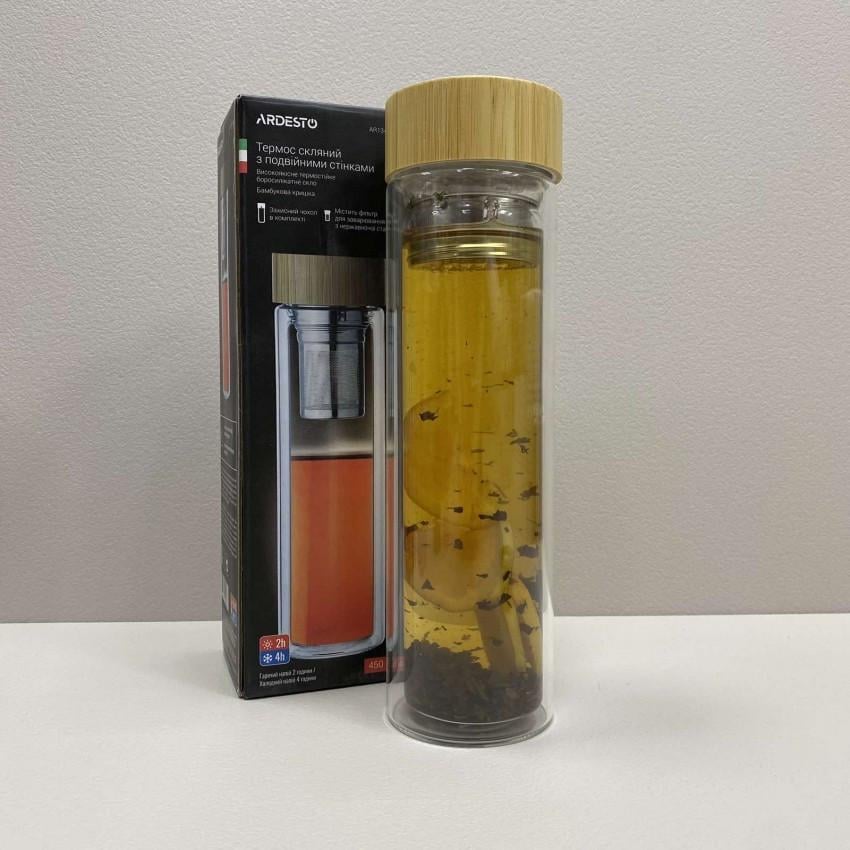 Бутылка из термостекла Ardesto AR1345BB с двойными стенками с бамбуковой крышкой в чехле 450 мл (2152254829)