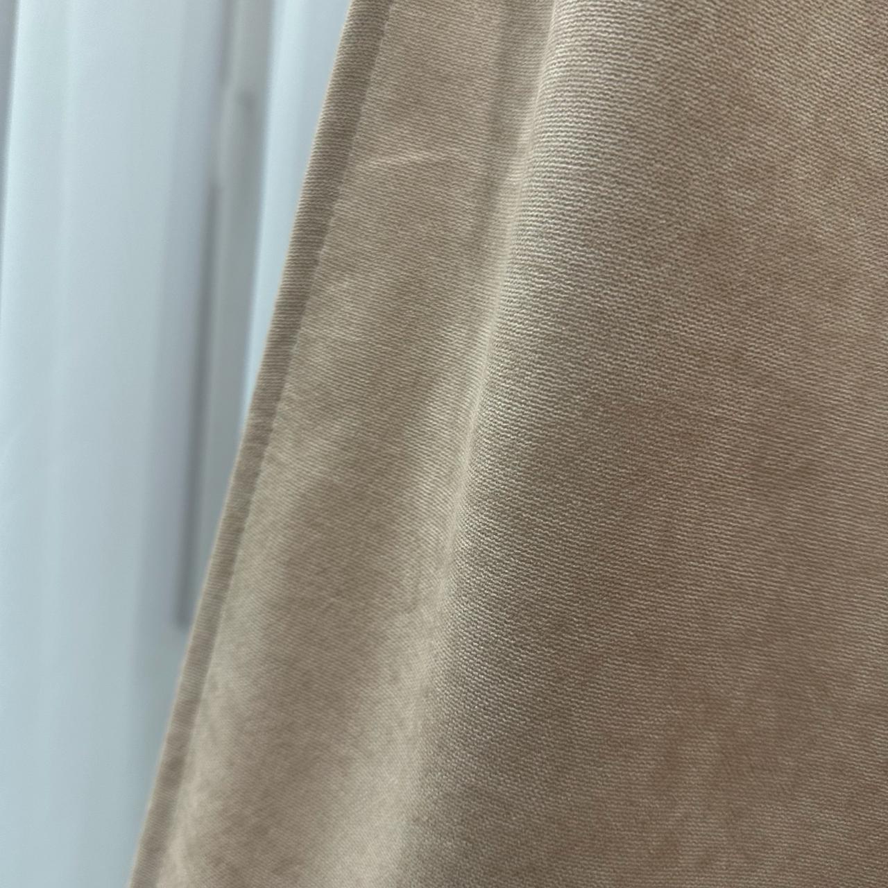 Комплект штор микровелюр 2 шт. 1,5х2,7 м готовые на шторной тесьме 6 см Бежевый (petek-V154) - фото 9