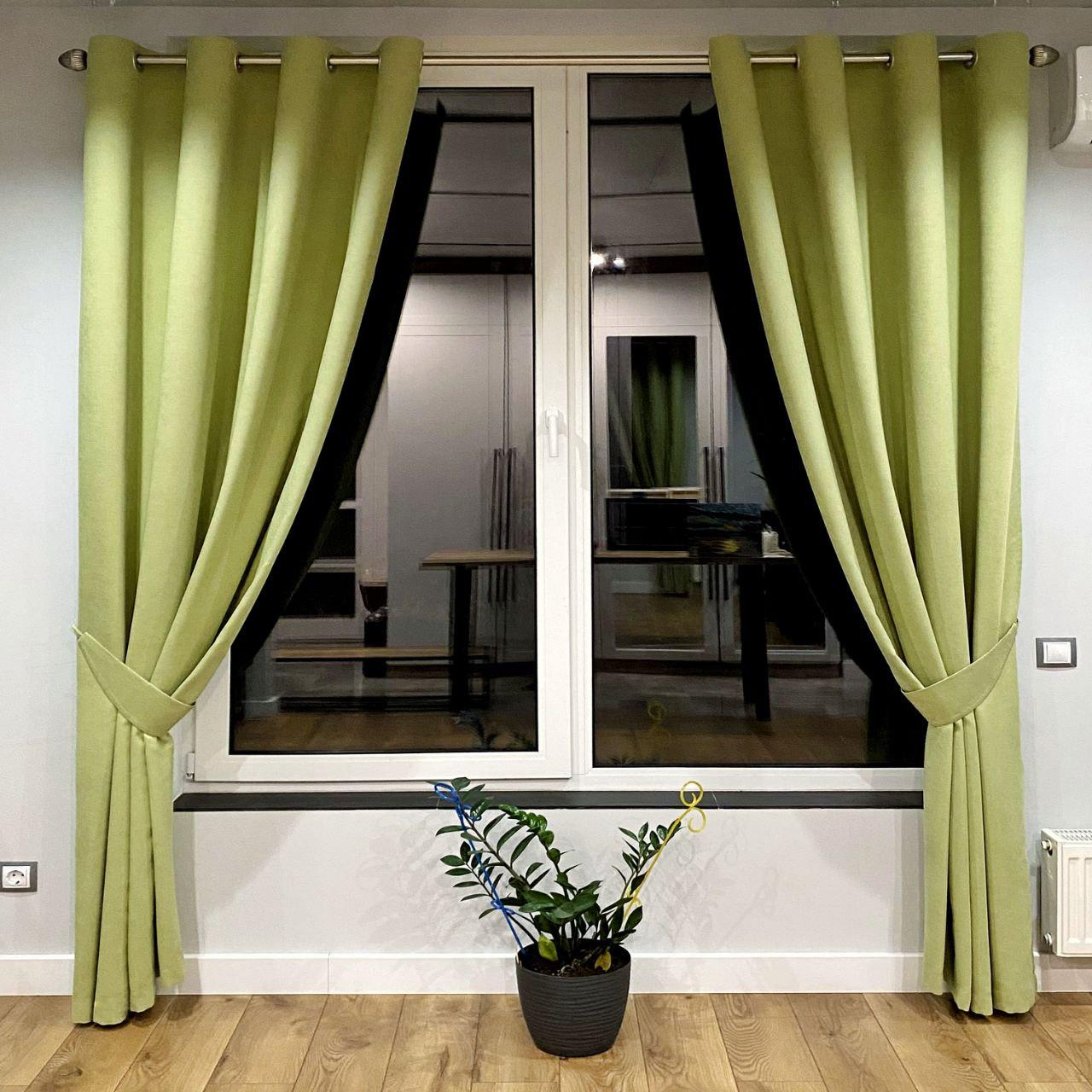 Шторы на серых люверсах с подхватами микровелюр 150x250 см 2 шт. Светло-зеленый (5801207-МТ22/150-GR) - фото 1 Шторы на серых люверсах с подхватами микровелюр 150x250 см 2 шт. Светло-зеленый (5801207-МТ22/150-GR) - фото 1