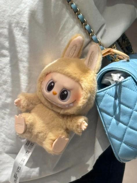 Іграшка-брелок Labubu The Monsters have a seat сюрприз фігурка 15 см (2104618546) - фото 10