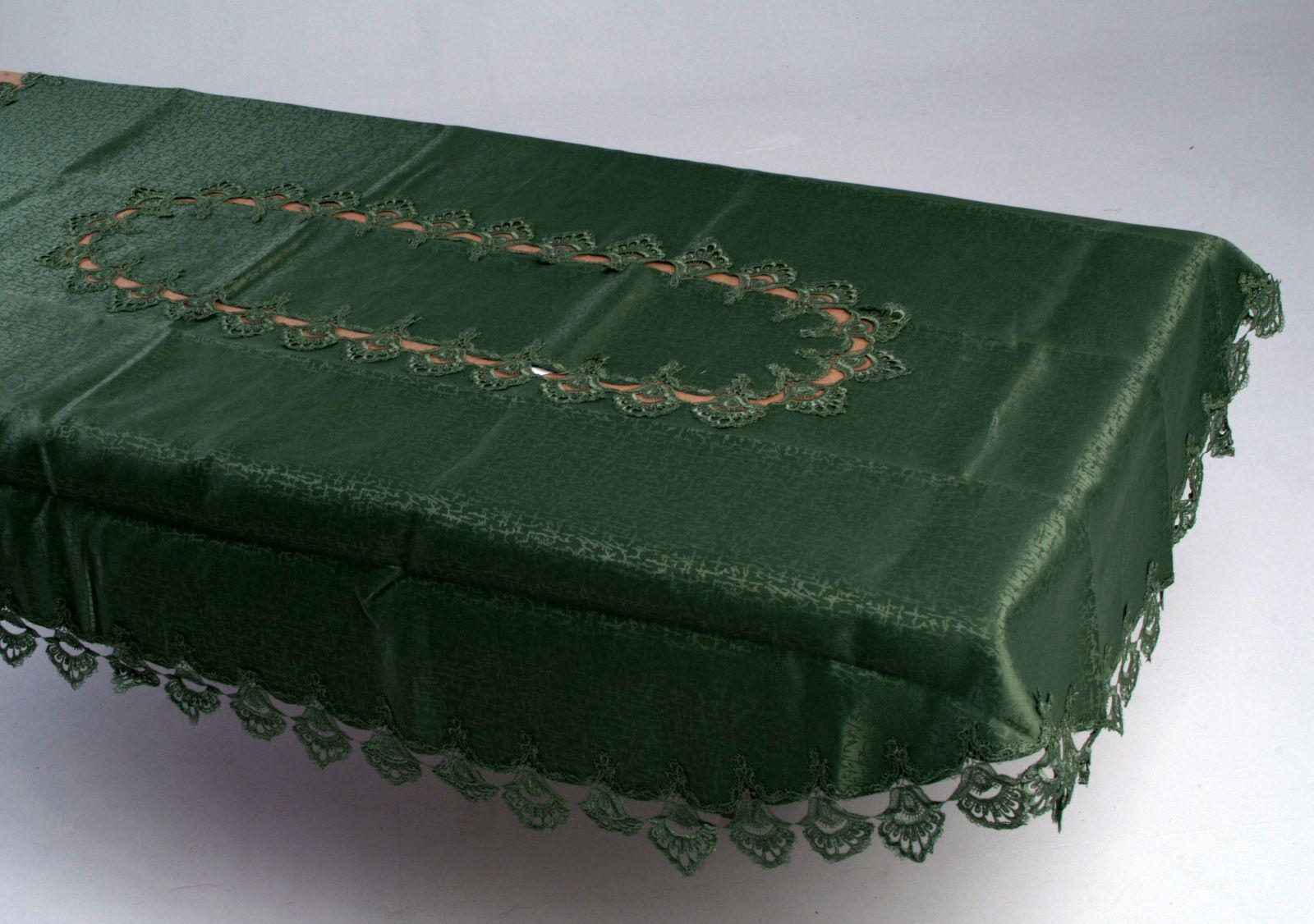 Скатерть на овальный стол D 150x220 см Скатерть на овальный стол D 150x220 см