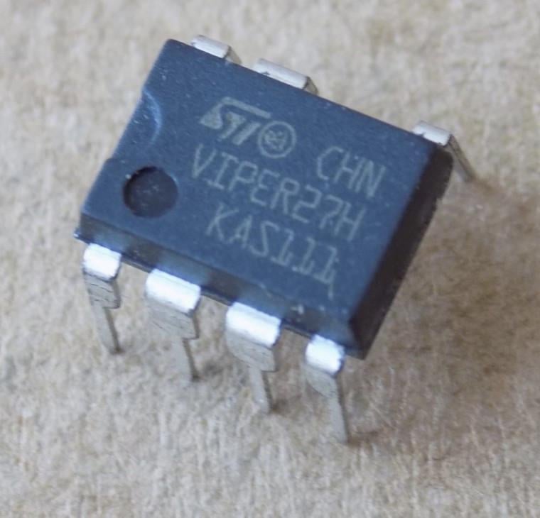 Мікросхема ST VIPer27H/DIP7 (48853)