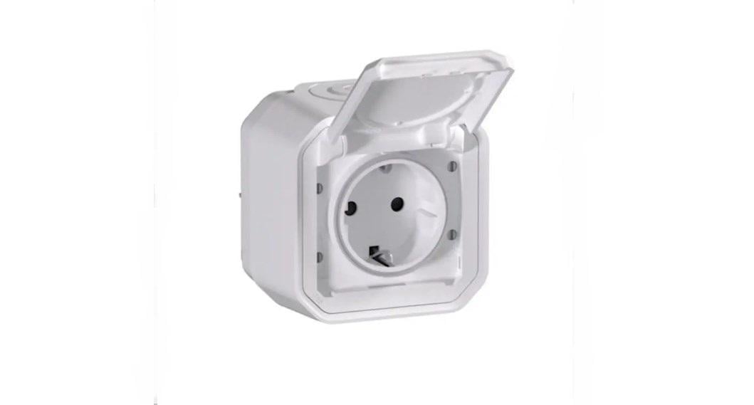 Розетка накладная с заземлением Legrand Plexo IP55 Белый (38405055)