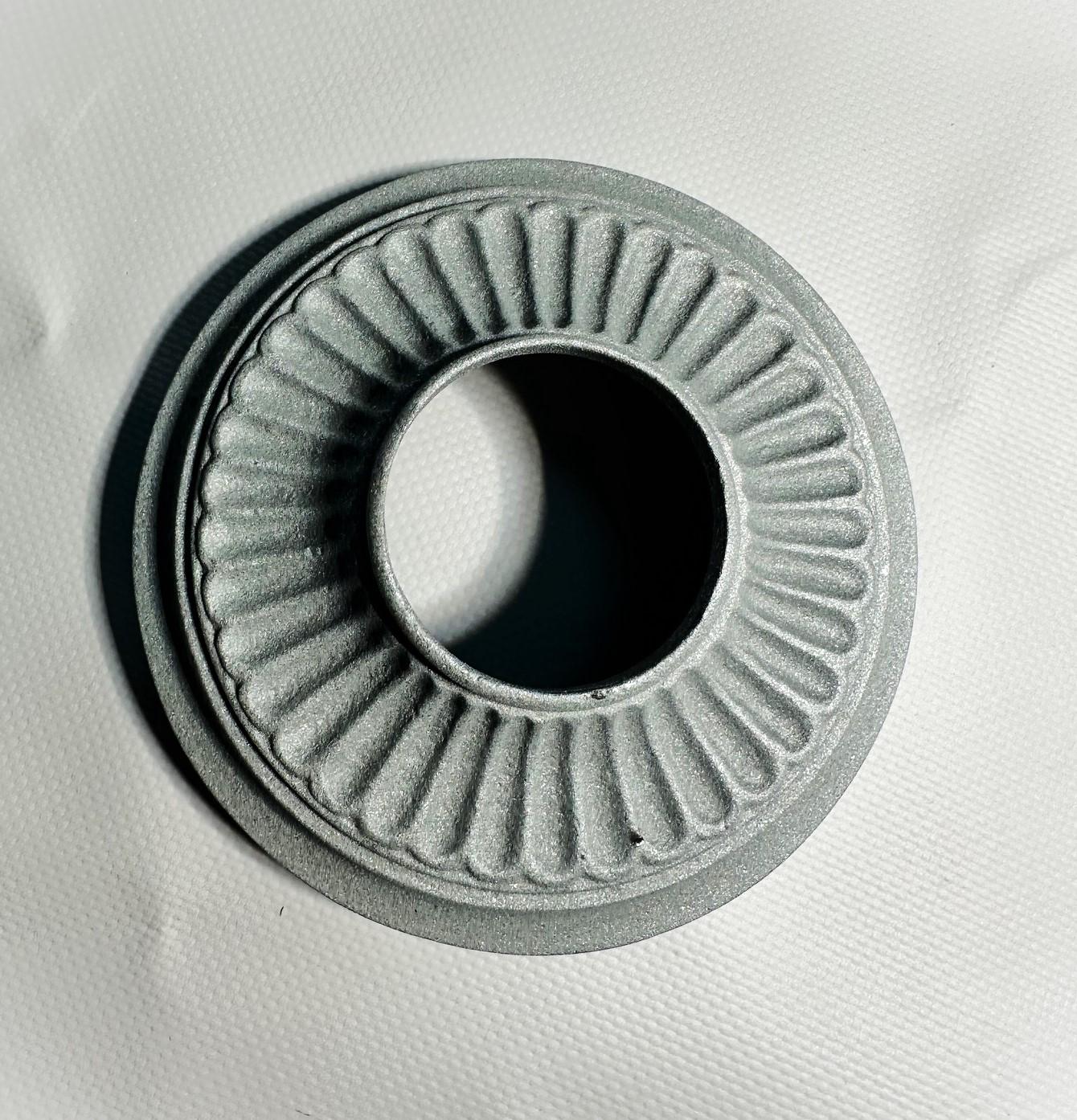 Ковпак-накладка декоративна чавунна оцинкована для маскування місця кріплення до монтажної поверхні 40 мм (FOC124Z) - фото 8 Ковпак-накладка декоративна чавунна оцинкована для маскування місця кріплення до монтажної поверхні 40 мм (FOC124Z) - фото 8