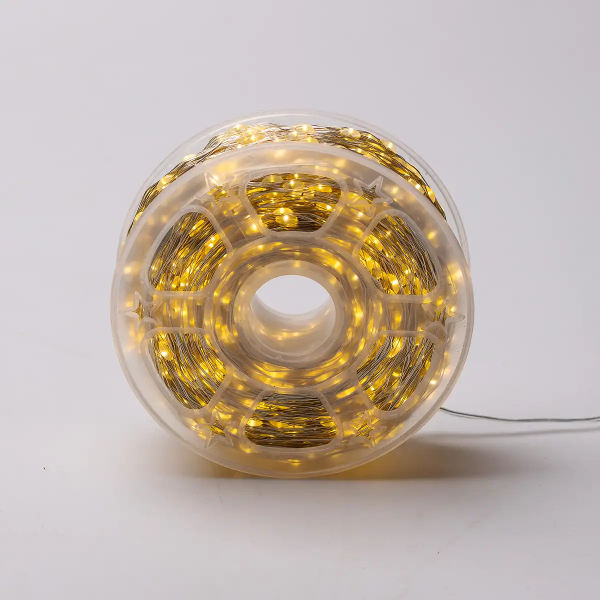 Гірлянда нитка GarlandoPro 2000L200MWY Роса 2000 LED 200 м з пультом від мережі Жовтий (118-107-2000L200MWY) - фото 3 Гірлянда нитка GarlandoPro 2000L200MWY Роса 2000 LED 200 м з пультом від мережі Жовтий (118-107-2000L200MWY) - фото 3