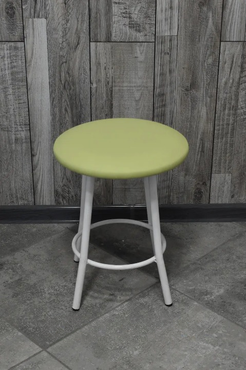 Табурет кухонний Муза металевий з м'яким сидінням 30х45 см Салатовий/Білий (28373948)