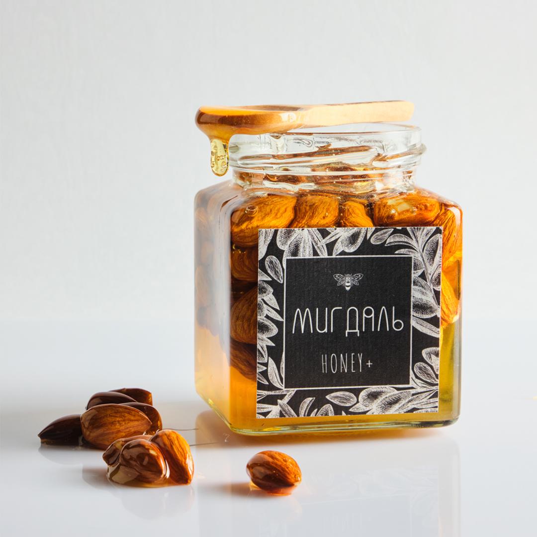 Мед натуральний з мигдалем 320 г