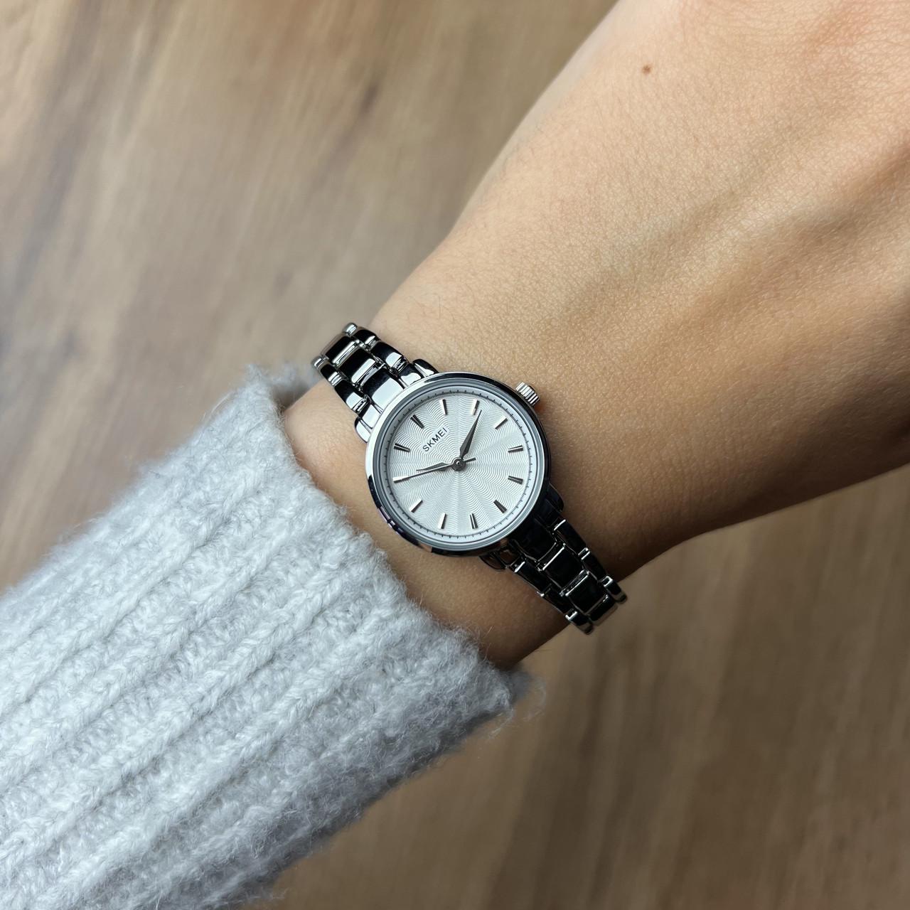 Годинник жіночий металевий Skmei Сріблястий (z068-1) - фото 2 Годинник жіночий металевий Skmei Сріблястий (z068-1) - фото 2