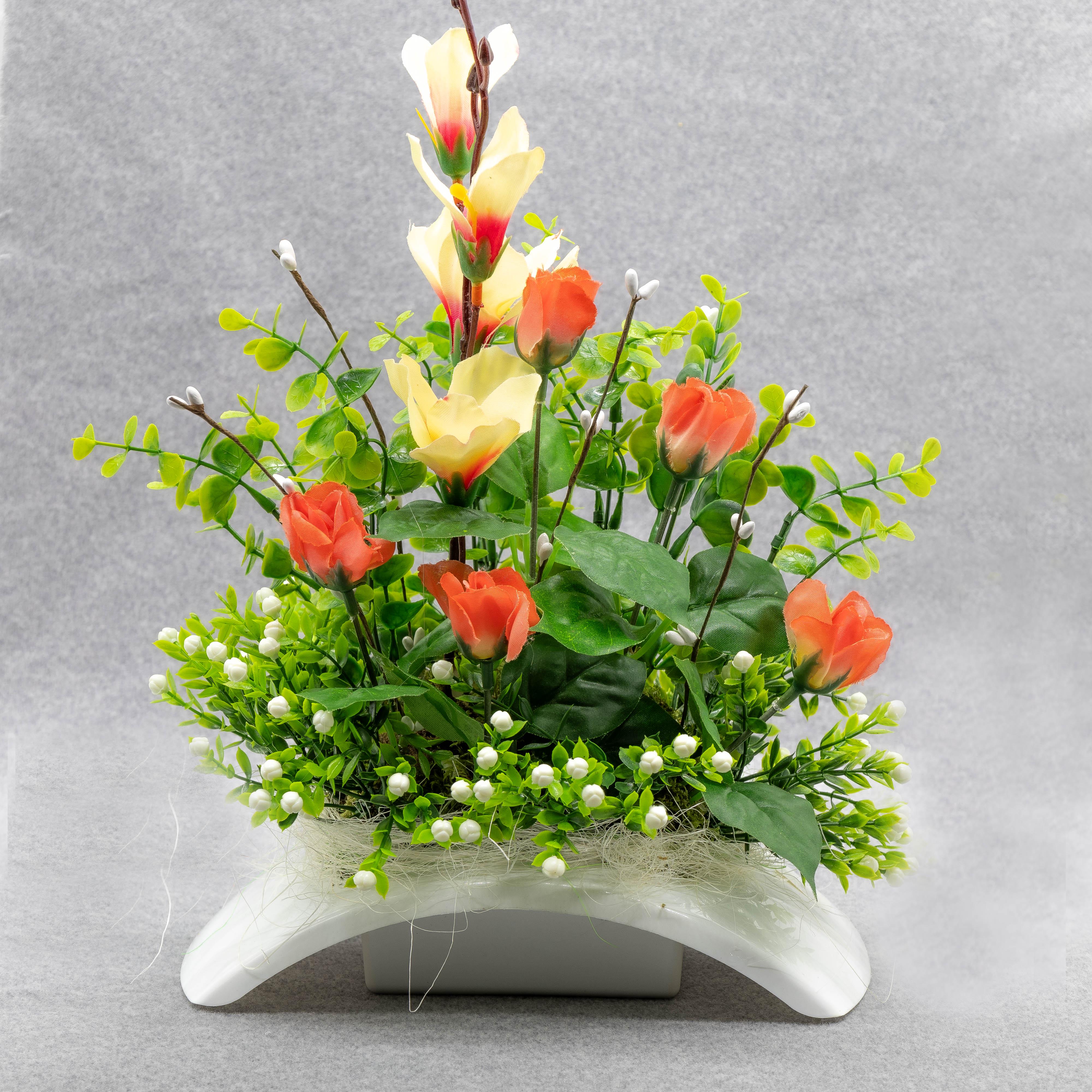 Пасхальная композиция ДАЙС с цветами в пластмассовом кашпо 22x30 см (КП2230Р)