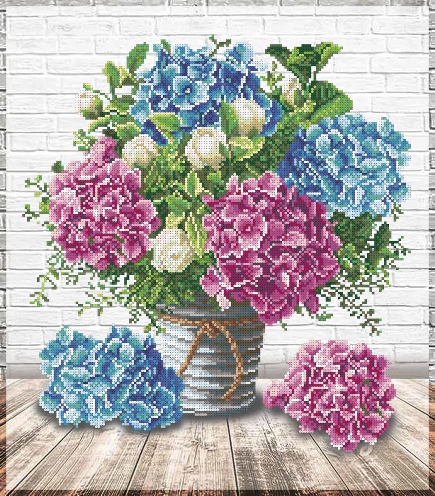 Вышивка бисером Букет с гортензиями 35х40 см (29215531) Вышивка бисером Букет с гортензиями 35х40 см (29215531)