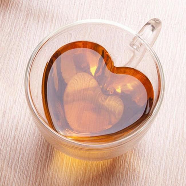 Чашка с двойными стенками в форме сердца 240 мл (401903)