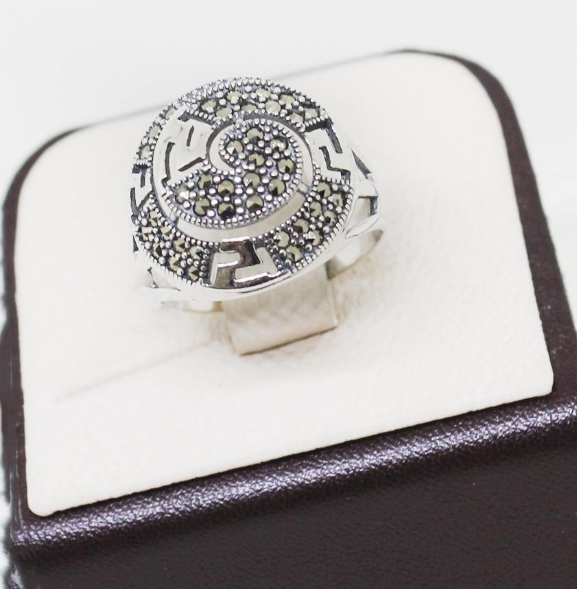 Кольцо серебряное с марказитом р. 20 5,78 г (1280700785) Кольцо серебряное с марказитом р. 20 5,78 г (1280700785)