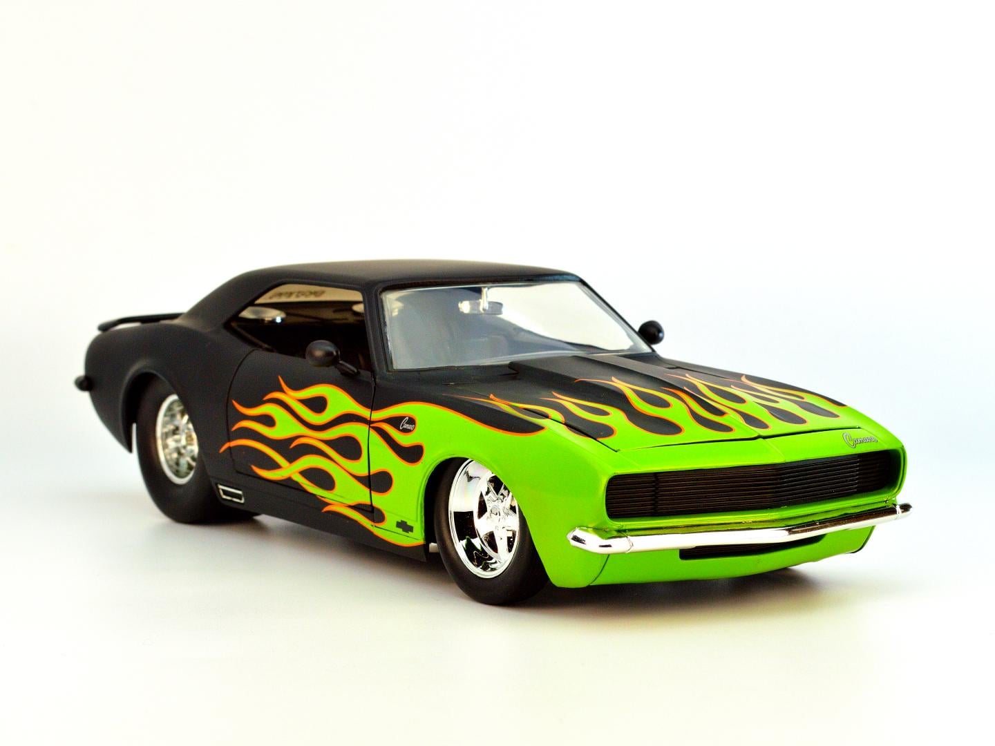 Модель коллекционная Jada Toys 1968 Chevrolet Camaro 1:18 Primer Black