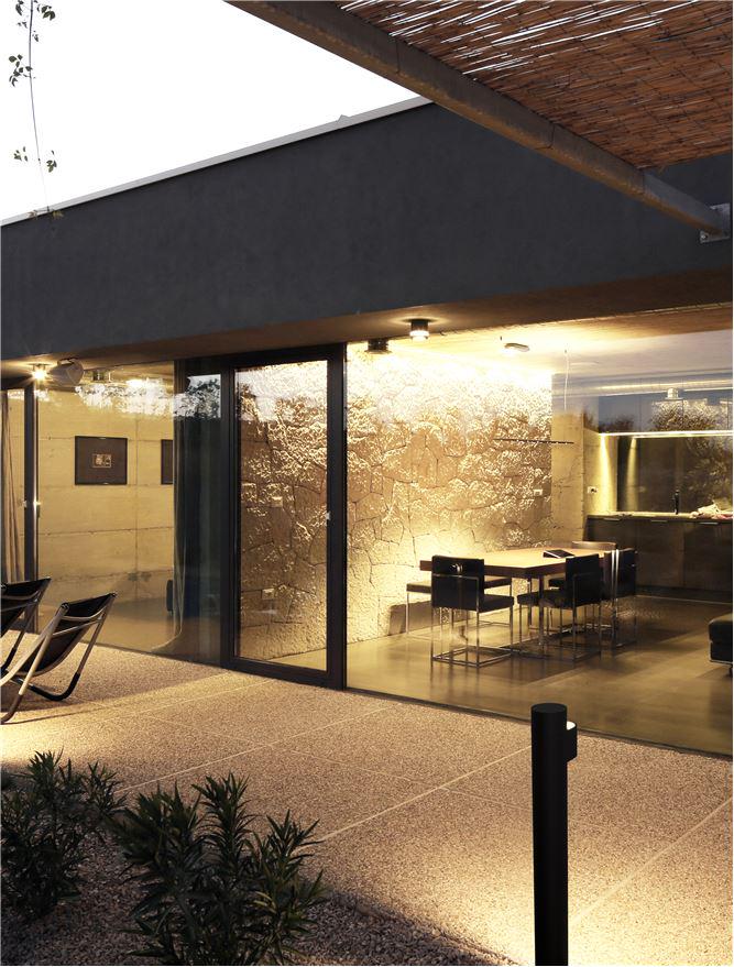 Светильник уличный Nova Luce Aduro (9002872) - фото 2 Светильник уличный Nova Luce Aduro (9002872) - фото 2