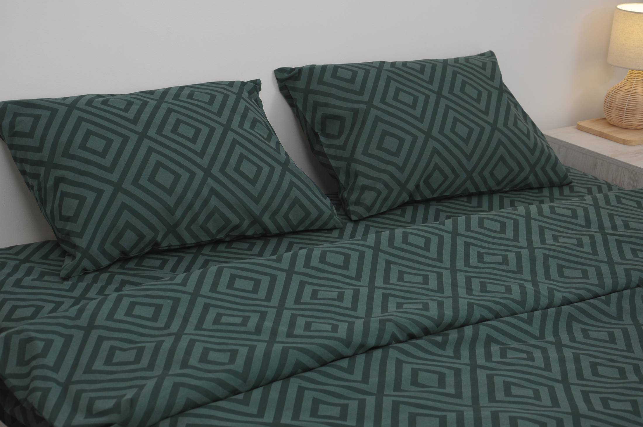 Комплект постельного белья евро Amore Glux-157 бязь Изумрудный (KPB-Ae-Glux-157(50x70)_) - фото 3 Комплект постельного белья евро Amore Glux-157 бязь Изумрудный (KPB-Ae-Glux-157(50x70)_) - фото 3