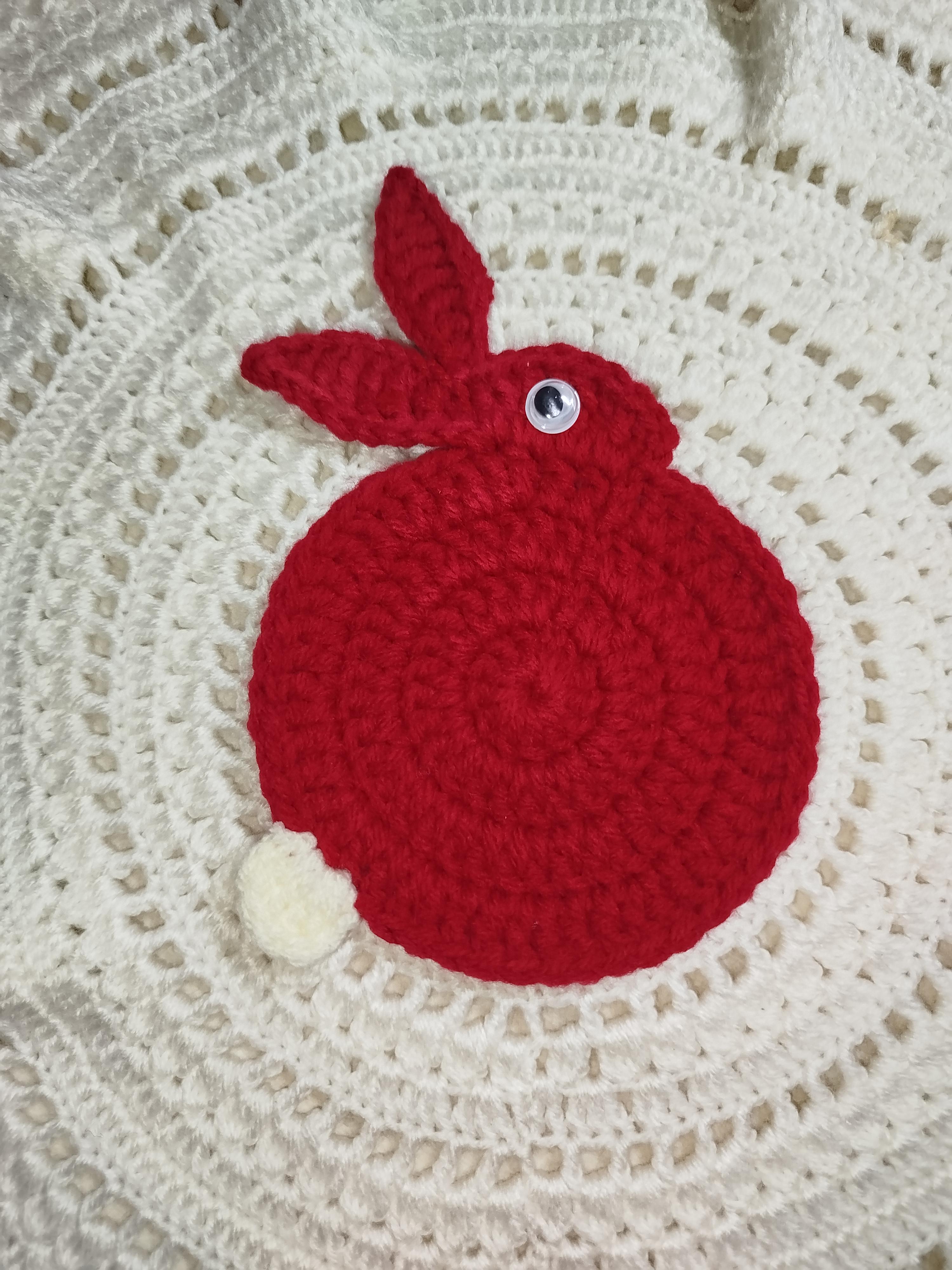 Підставка під чашку в’язана Великодній Кролик 12 см Червоний