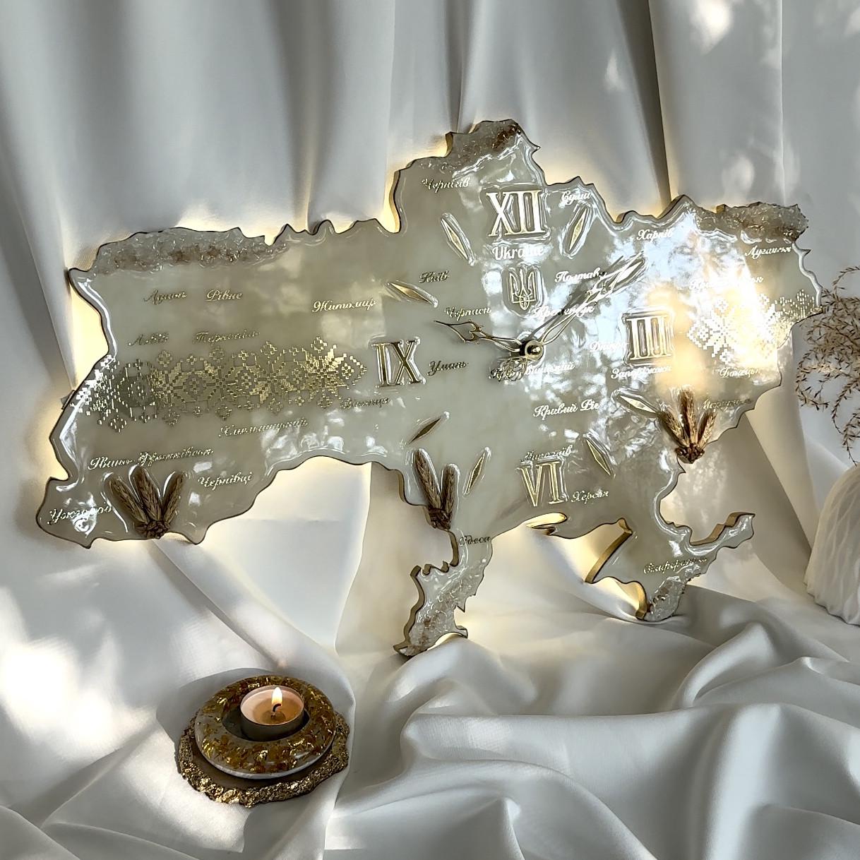 Часы настенные из эпоксидной смолы с подсветкой Карта Украины 60x40 см