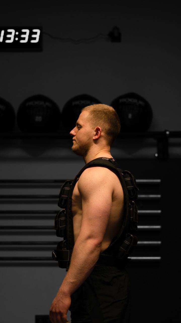 Жилет обважнювач для спорту MegaShape 32 кг Чорний (WV32-01) - фото 2