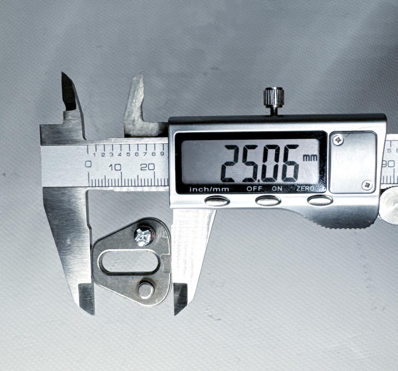 Пластина регулювання натягу ланцюга для мініакумуляторної пили Procraft PKA-44Li (2284567642) - фото 6 Пластина регулювання натягу ланцюга для мініакумуляторної пили Procraft PKA-44Li (2284567642) - фото 6