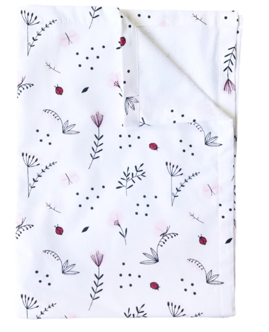 Пеленка многоразовая Розовые цветочки с бабочками №28 непромокаемая (142711)