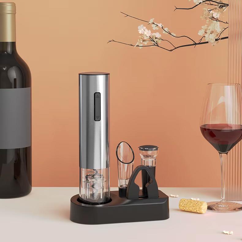 Штопор для вина на аккумуляторе silver wine set (29332461) - фото 7 Штопор для вина на аккумуляторе silver wine set (29332461) - фото 7