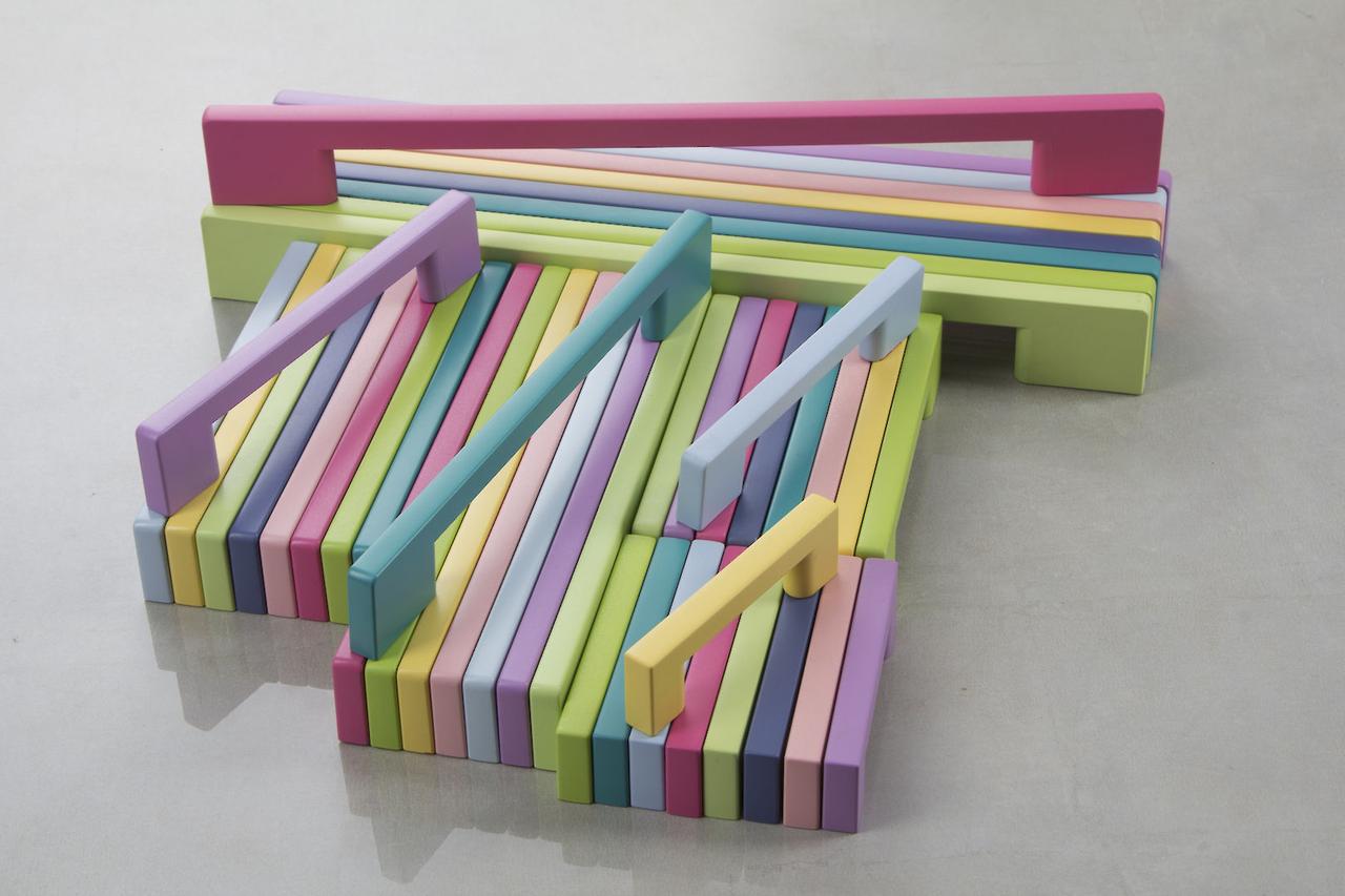 Меблева ручка Poliplast РП-22/64 Рожевий світлий матовий (16288) - фото 2 Меблева ручка Poliplast РП-22/64 Рожевий світлий матовий (16288) - фото 2