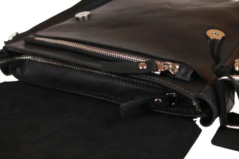 Сумка чоловіча Freeskin Space на плече шкіряна 25x21x4 см Чорний - фото 4 Сумка чоловіча Freeskin Space на плече шкіряна 25x21x4 см Чорний - фото 4