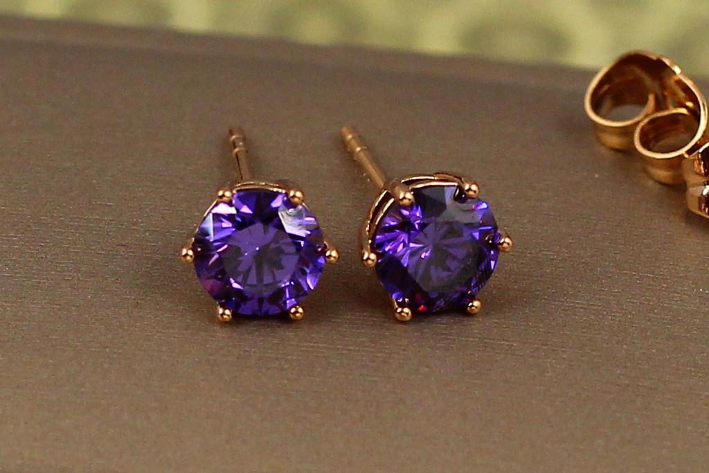 Сережки гвіздки Xuping Jewelry фіаніт фіолетовий на шість кріплень 6 мм Золотистий (1933570145)