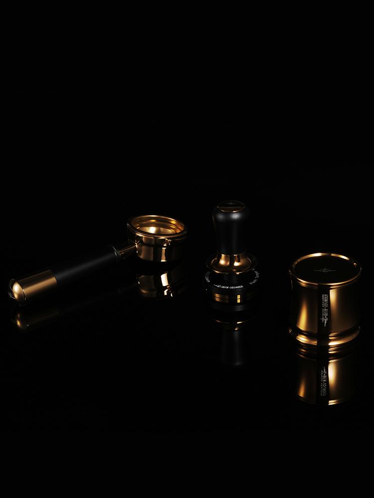 Темпер динамометричний рифлений MHW-3BOMBER FlowLight Series 58,35 мм Чорно-золотий (T7032G-OS) - фото 3 Темпер динамометричний рифлений MHW-3BOMBER FlowLight Series 58,35 мм Чорно-золотий (T7032G-OS) - фото 3