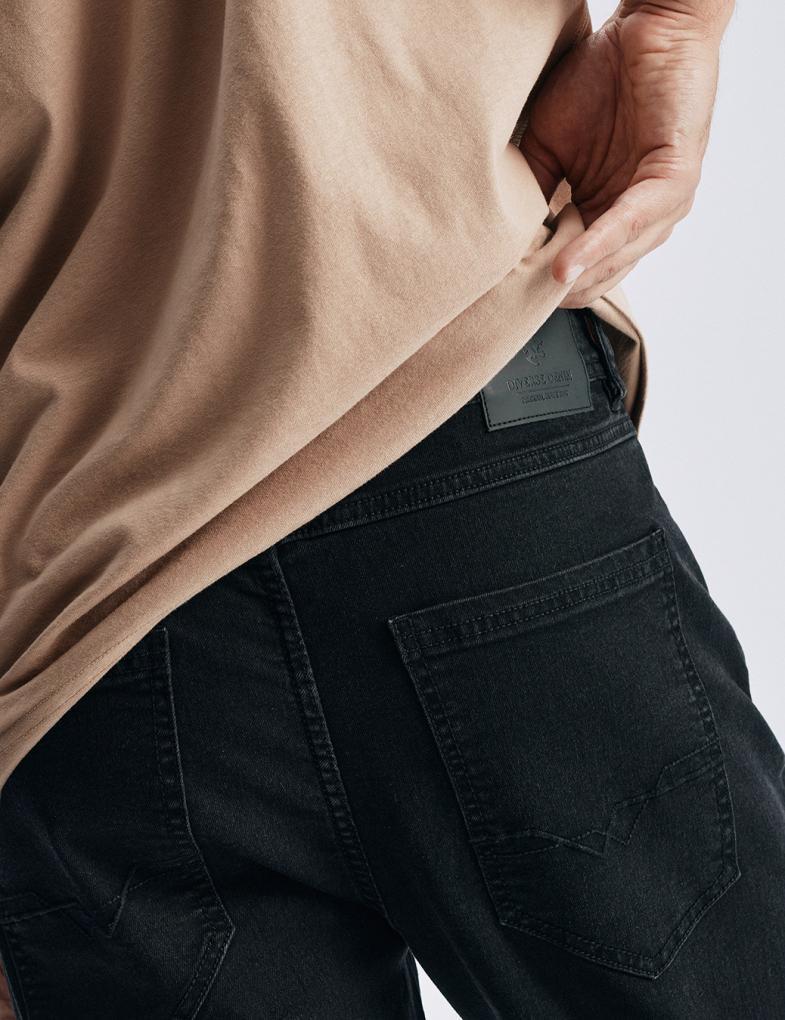 Джинси чоловічі Diverse BASE BLACKS р. 33/34 Чорний (5905384090546) - фото 4