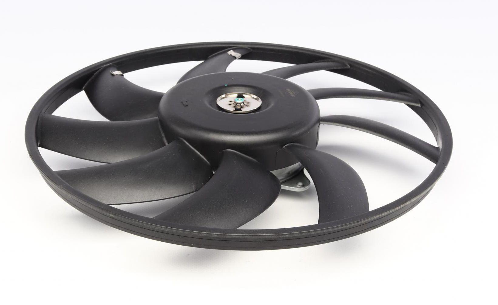 Вентилятор радиатора электрический Audi A4/A6/Q5 07-47425)