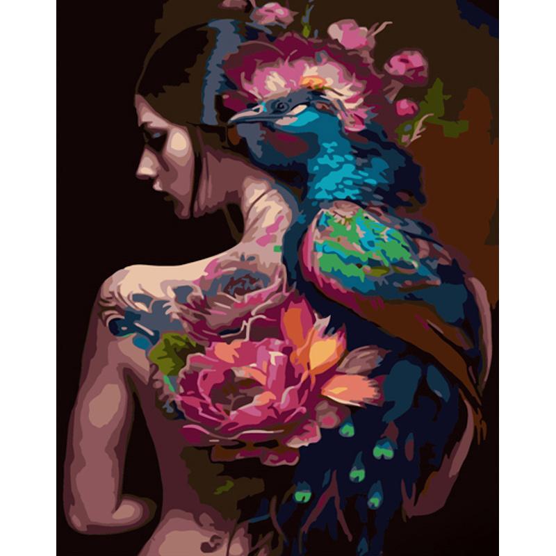 Картина по номерам Strateg Премиум Девушка и павлин 40x50 см (GS1320)