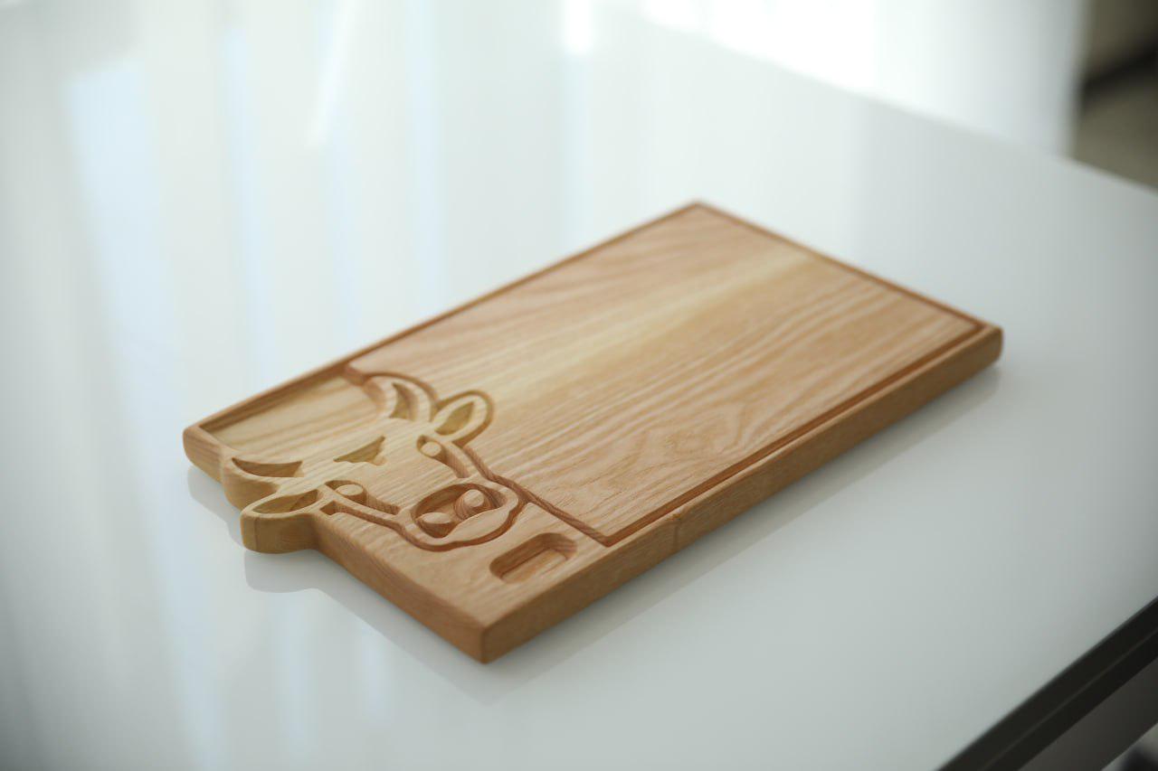 Деревянная дощечка Бык прямоугольная Ясень 35х20х2см (WDK-44.1) - фото 4 Деревянная дощечка Бык прямоугольная Ясень 35х20х2см (WDK-44.1) - фото 4