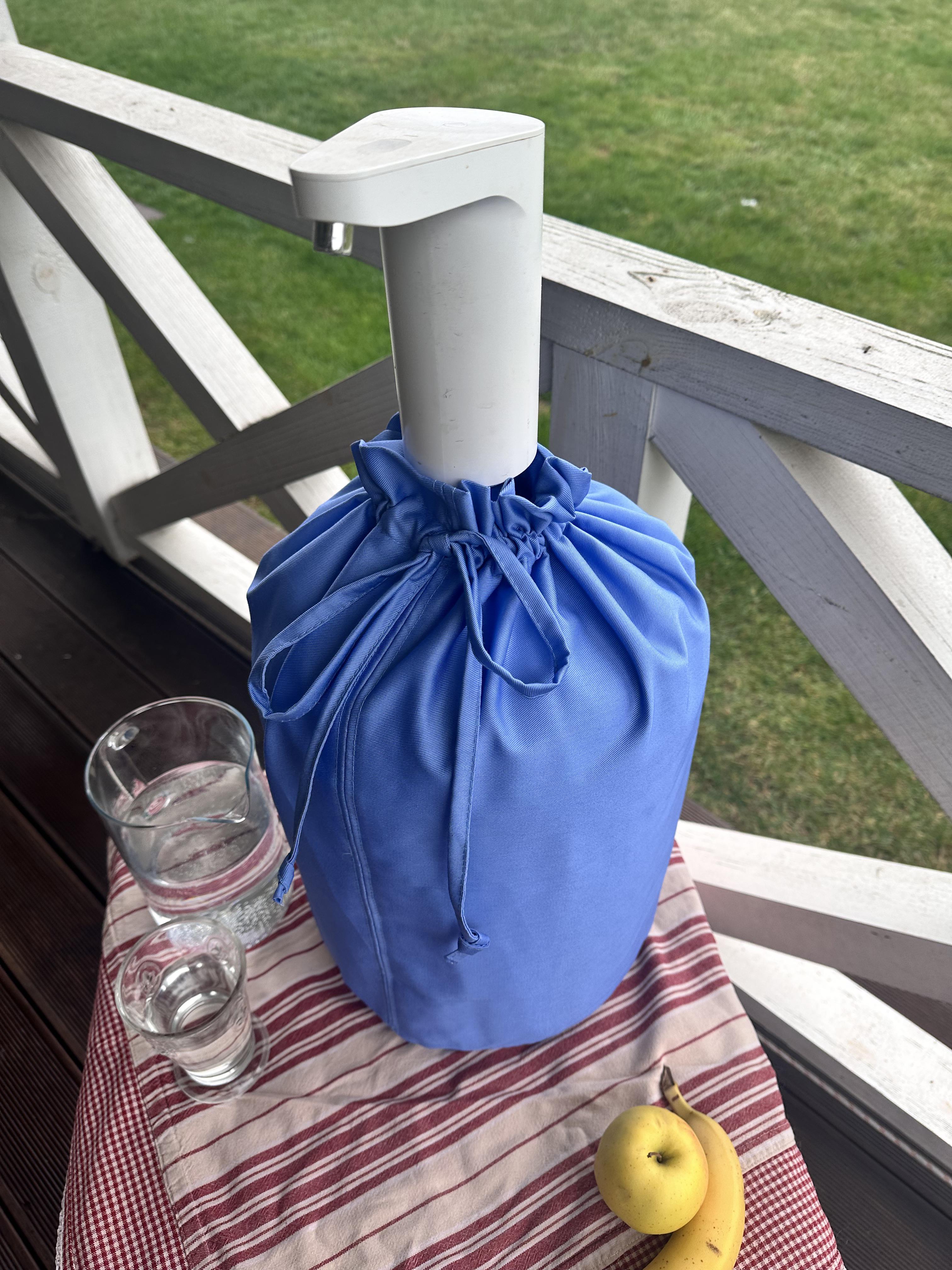 Чохол текстильний котоновий однотонний на пластиковий бутль 19 л Блакитний - фото 8 Чохол текстильний котоновий однотонний на пластиковий бутль 19 л Блакитний - фото 8