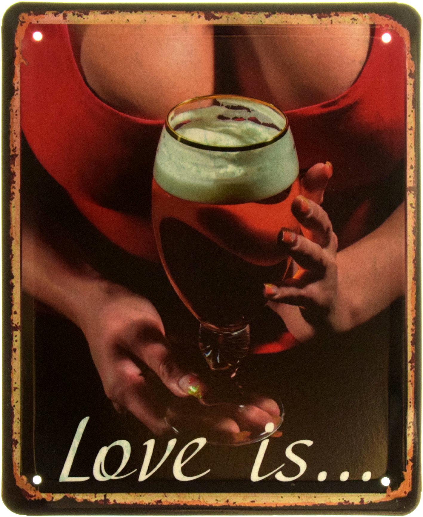 Табличка металлическая "Love Is" 18x22 см (ms-103827)