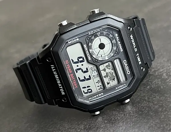 Годинник водонепроникний чоловічий Casio AE-1200WH-1A (1141-0132) - фото 4