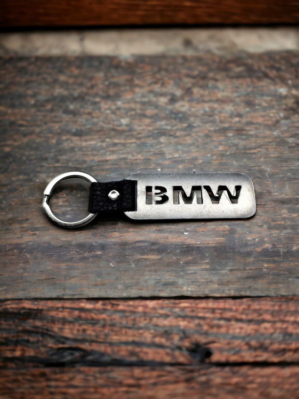 Брелок для автомобиля BMW металлический (2227175209) Брелок для автомобиля BMW металлический (2227175209)