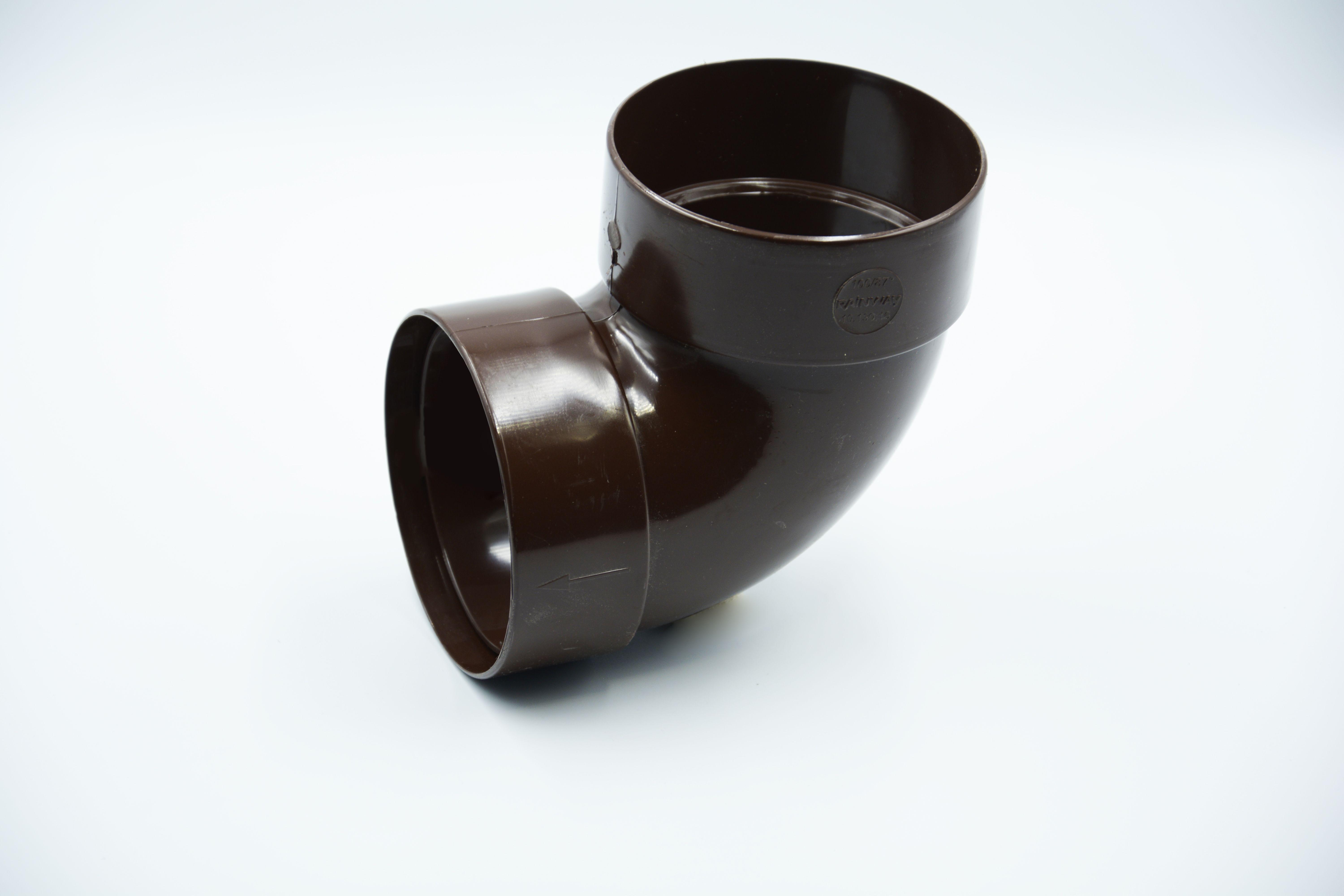 Отвод трубы двухмуфтовый RAINWAY 87° D 100 мм Коричневый RAL 8017 (10.130.16.002.RW) Отвод трубы двухмуфтовый RAINWAY 87° D 100 мм Коричневый RAL 8017 (10.130.16.002.RW)