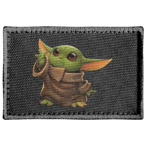 Шеврон прямоугольный Baby Yoda Force (18180380-2-121410)