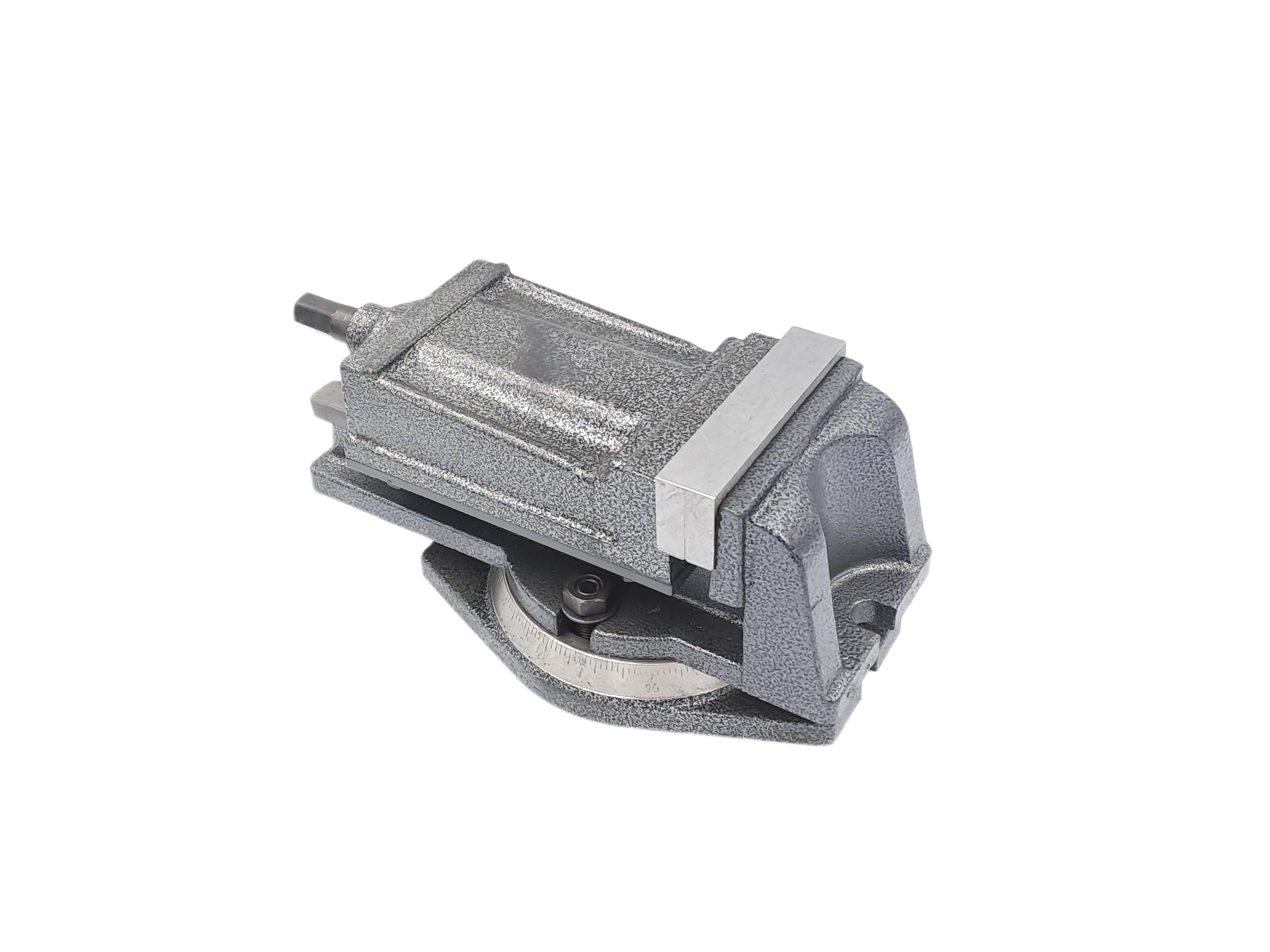 Тиски станочные с закрытым винтом поворотные L губок 100 мм QH (033930)