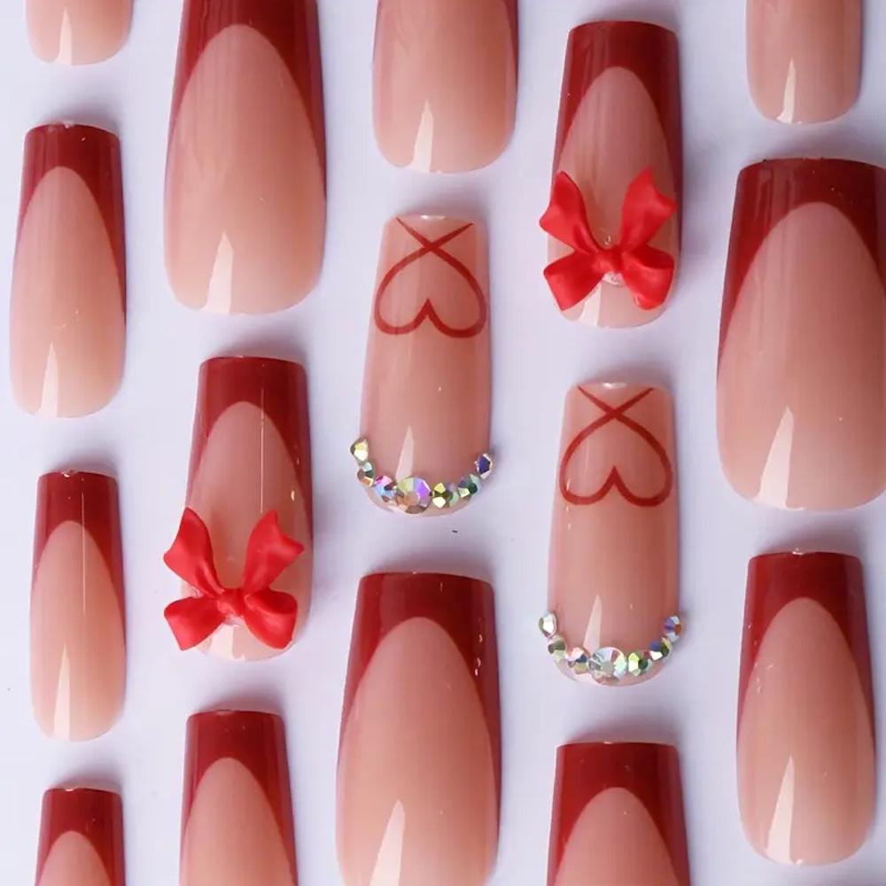 Ногти накладные Цветной френч с объемным бантом и стразами квадрат средней длины с клеевыми стиками 24 шт. Красный (3000003740) - фото 5 Ногти накладные Цветной френч с объемным бантом и стразами квадрат средней длины с клеевыми стиками 24 шт. Красный (3000003740) - фото 5
