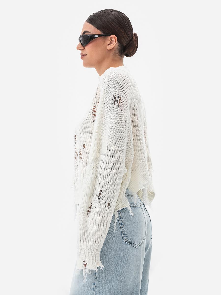 Свитер женский с рваным эффектом SVTR р. 42-50 Молочный (562) - фото 4