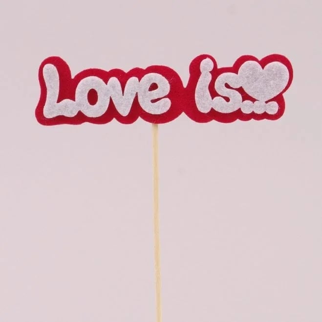 Топпер из фетра Flora 10 шт. "Love is..." (10434)