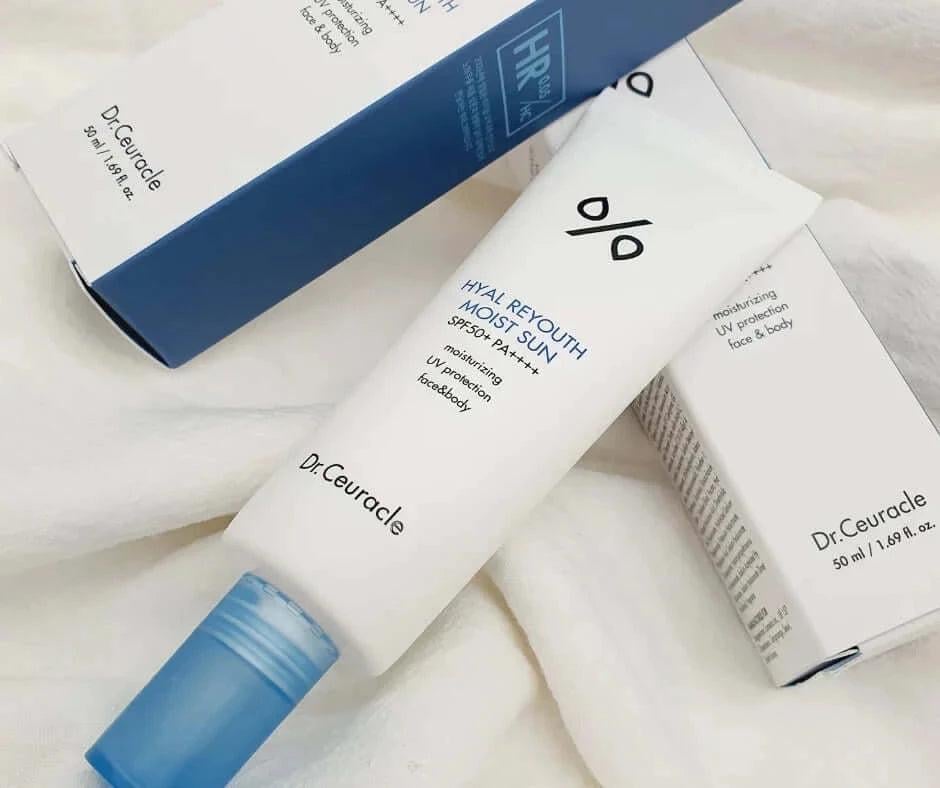 Крем увлажняющий солнцезащитный Dr.Ceuracle Hyal Reyouth Moist Sun SPF 50+ с гиалуроновой кислотой 50 мл - фото 6 Крем увлажняющий солнцезащитный Dr.Ceuracle Hyal Reyouth Moist Sun SPF 50+ с гиалуроновой кислотой 50 мл - фото 6