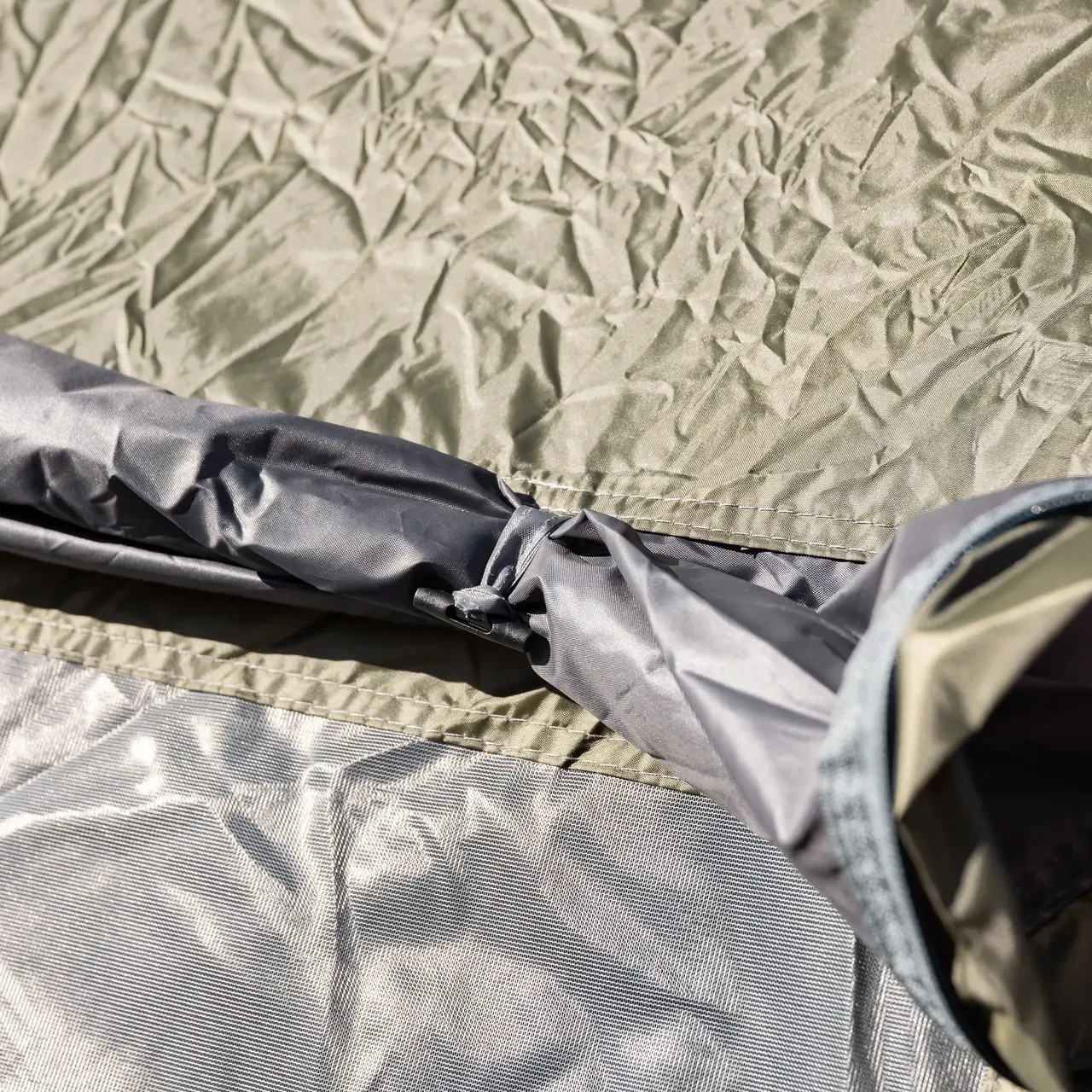 Намет туристичний для кемпінгу 2 місний саморозкладний 2,45х1,45 м - фото 6