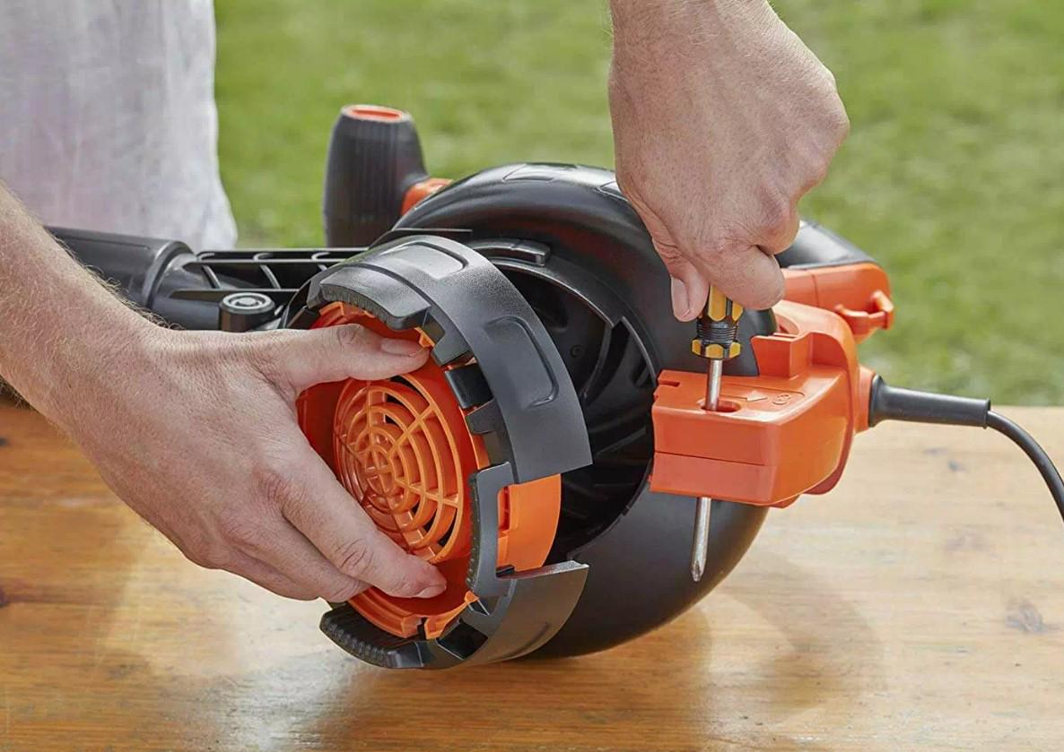 Пылесос садовый электрический Black+Decker BEBLV300 (52004) - фото 6